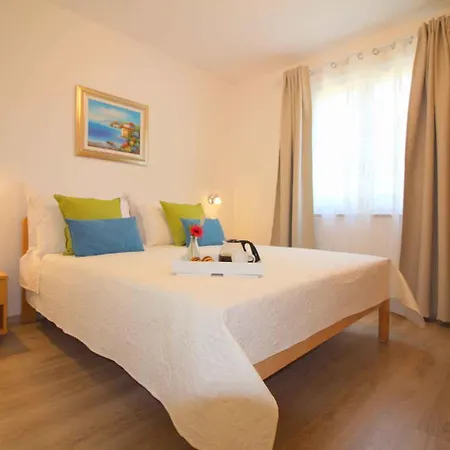 Проживание в семье Homes In - Istrien 10143 Пореч