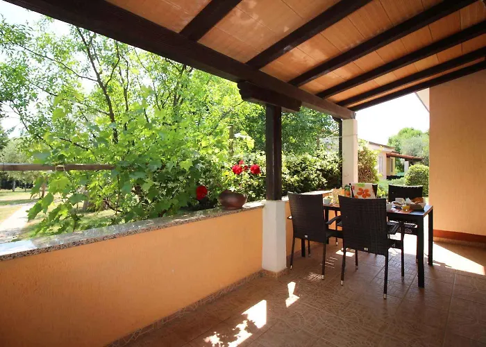Проживание в семье Homes In - Istrien 10143