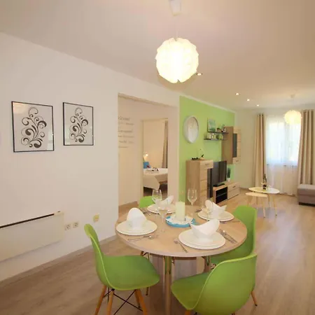 Homes In - Istrien 10143 פורץ