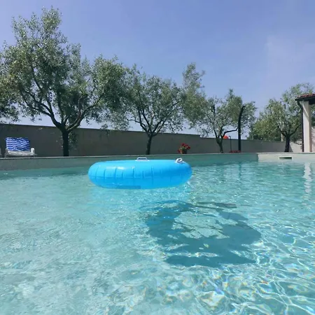 Homes In - Istrien 10143 Accommodatie bij particulieren