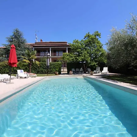 Ostanak kod kuće Homes In - Istrien 10143 Porec