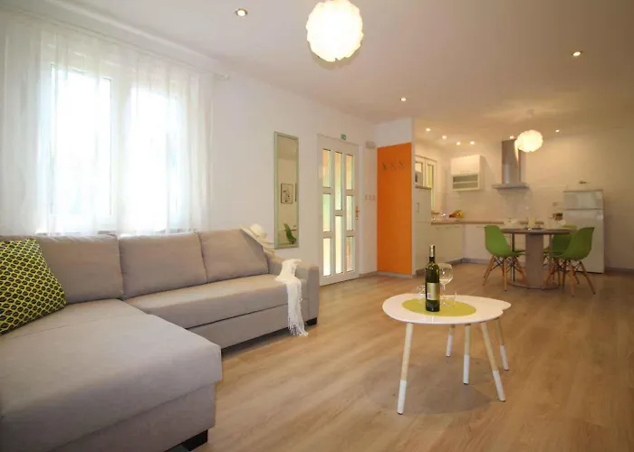 Homes In - Istrien 10143 Privatunterkunft Poreč